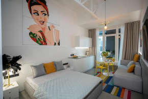 Twin studio apartments in the center near Most City